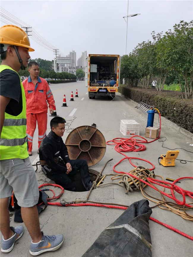 呼图壁翻衬法管道修复技术主要工序